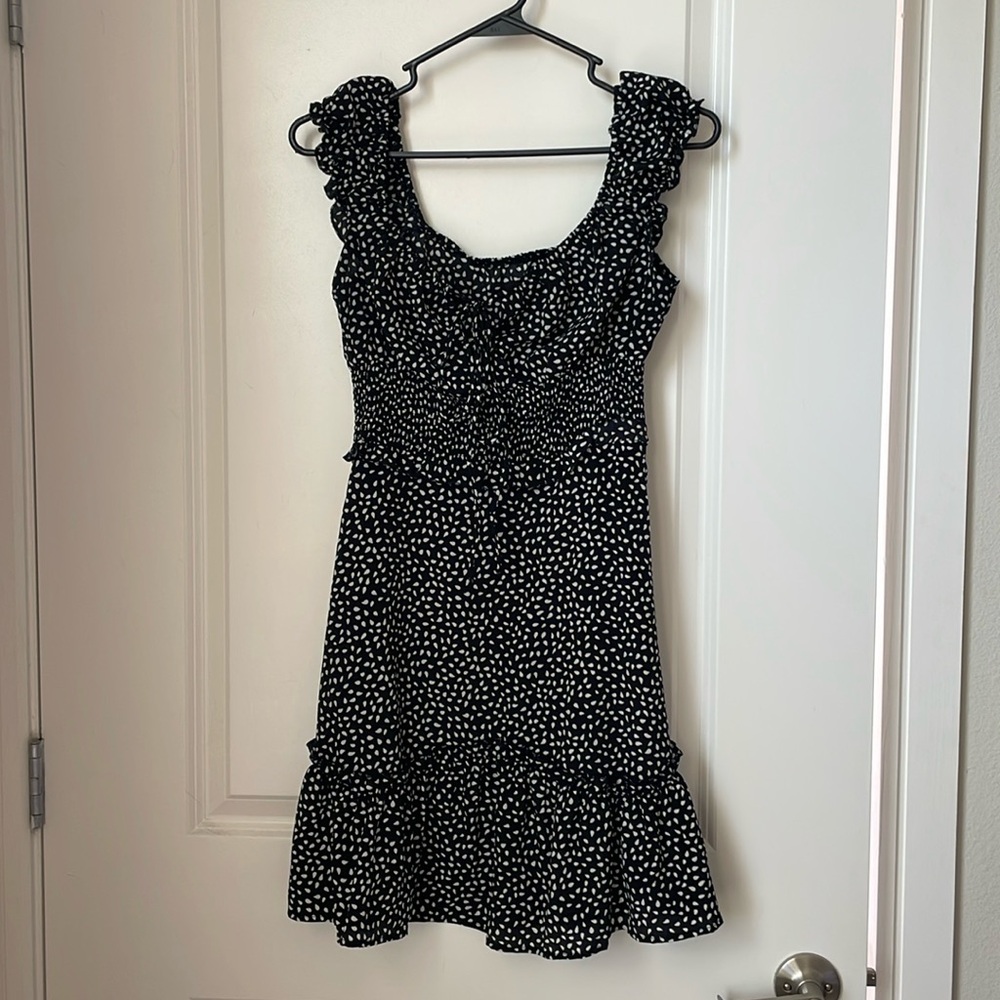 Size S flowy black dress